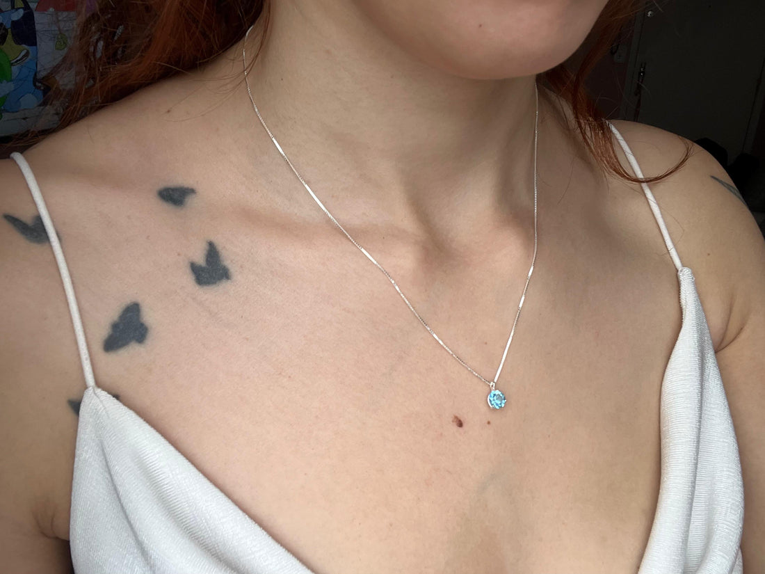 COLAR DE PRATA 925 - PONTO DE LUZ - AZUL