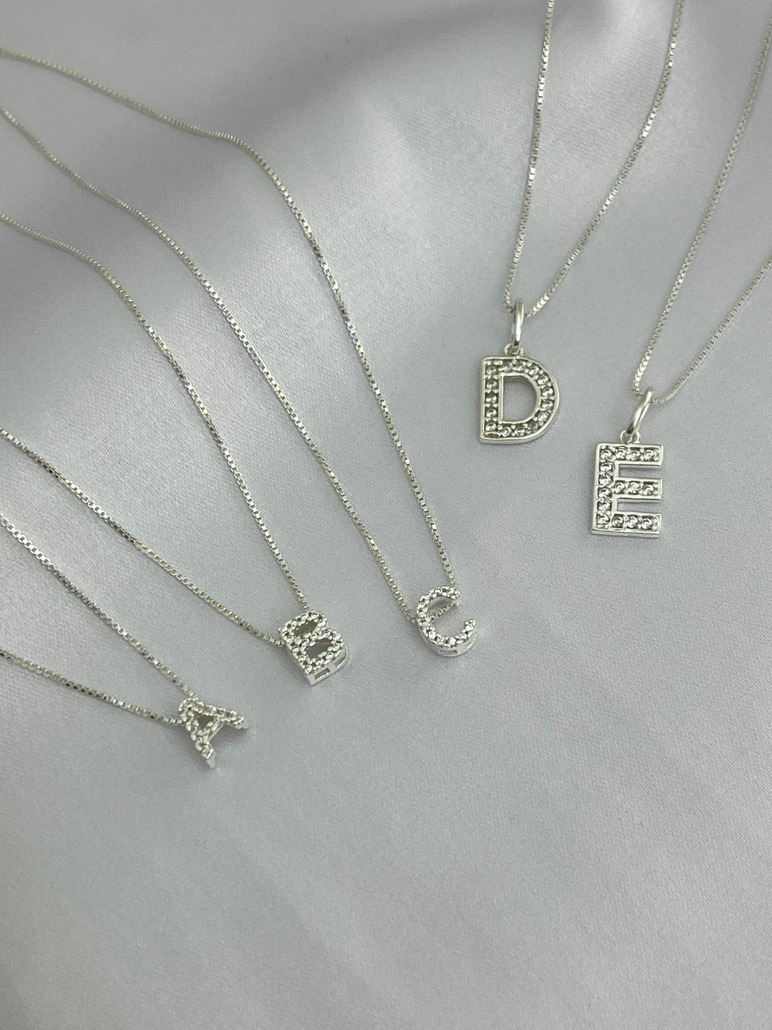 Pingente Cravejado com a sua letra